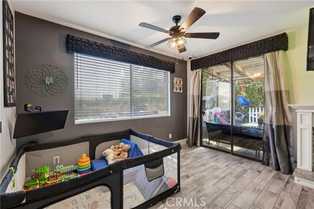 Detail Gallery Image 9 of 33 For 2026 San Diego, Corona,  CA 92882 - 3 Beds | 2/1 Baths