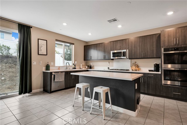 530 Cumberland Rd, Rialto, CA 92377 photo 15