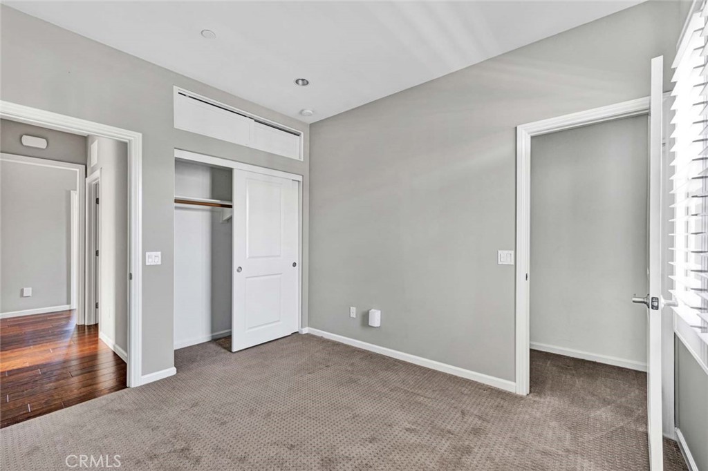 MLS #OC25248388 image #30