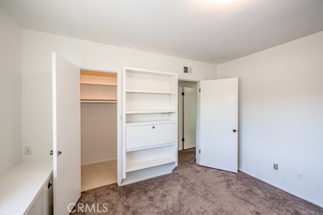 851 Misty Isle Drive, Glendale CA: https://media.crmls.org/medias/efe8b88f-dd27-4f02-91da-5230dcecc54d.jpg