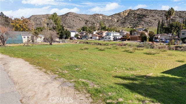 Detail Gallery Image 16 of 41 For 2 Taft Ct, Val Verde,  CA 91383 - – Beds | – Baths