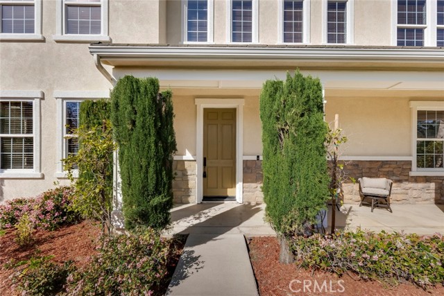 Detail Gallery Image 8 of 70 For 10641 Lost Trail Ave, Shadow Hills,  CA 91040 - 4 Beds | 3/1 Baths