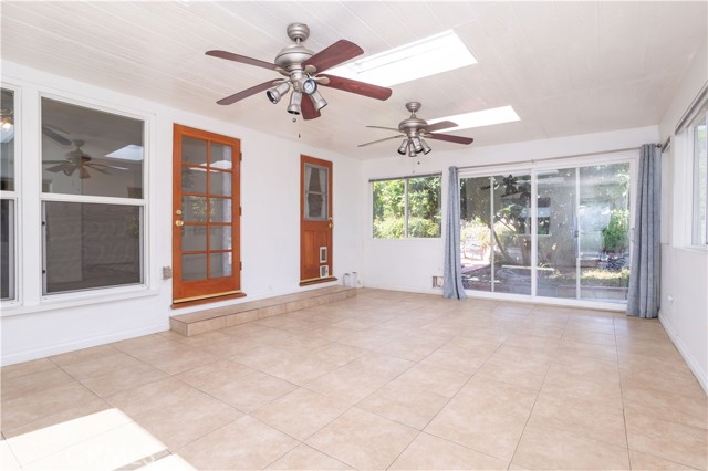 Detail Gallery Image 22 of 34 For 11043 Babbitt Ave, Granada Hills,  CA 91344 - 3 Beds | 2 Baths