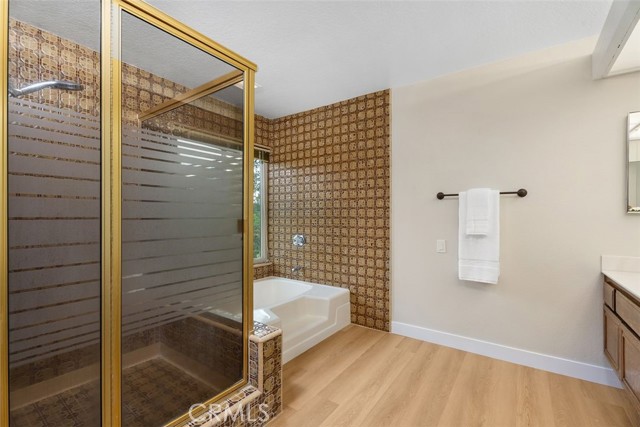 27552 Berdun, Mission Viejo CA: https://media.crmls.org/medias/efe9b5be-d4e2-4b33-8cf2-77e985875de7.jpg