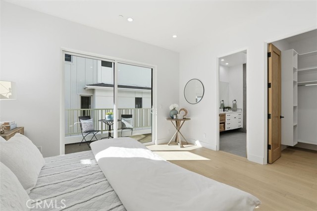 Detail Gallery Image 32 of 45 For 617 N Irena Ave #B,  Redondo Beach,  CA 90277 - 4 Beds | 3/1 Baths