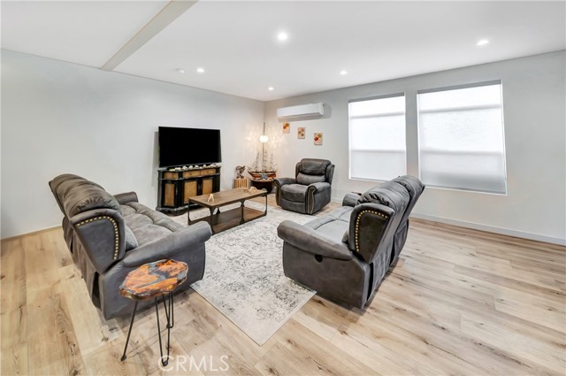 Detail Gallery Image 3 of 51 For 30473 Mulholland #196,  Agoura Hills,  CA 91301 - 5 Beds | 4 Baths