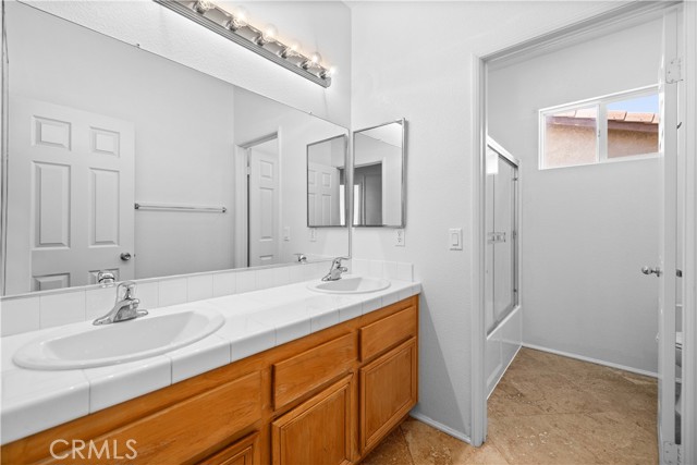 Detail Gallery Image 26 of 29 For 39221 Chantilly Ln, Palmdale,  CA 93551 - 5 Beds | 4 Baths