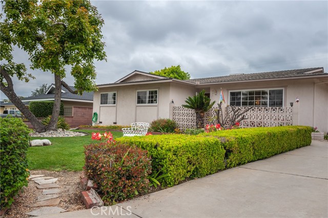 521 E Carroll Ave, Glendora, CA 91741