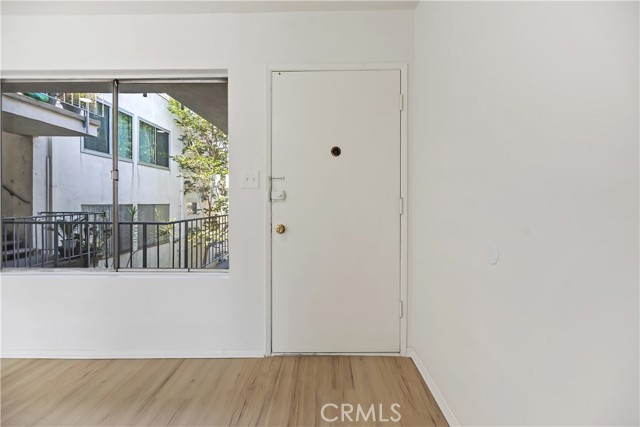 Detail Gallery Image 18 of 71 For 505 Cedar Ave 2a,  Long Beach,  CA 90802 - 2 Beds | 2 Baths