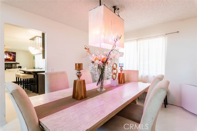 5705 Valerie Way, San Bernardino CA: https://media.crmls.org/medias/efebe00b-fb3f-4406-aeb9-b10b60ced43a.jpg