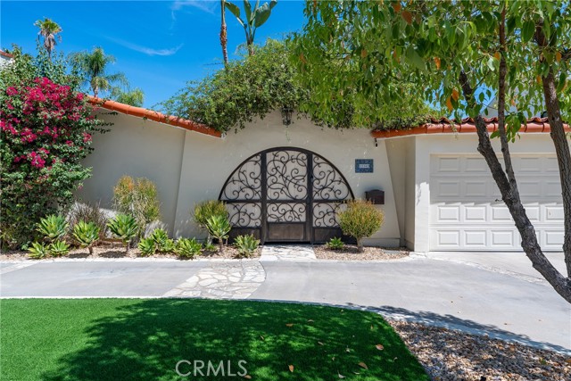 23365 Calvert Street photo 8