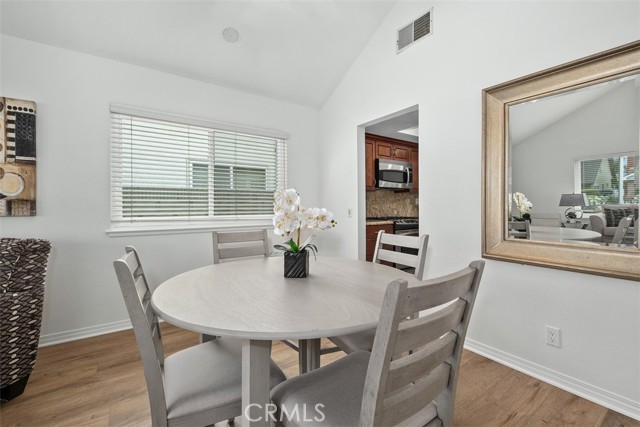 4314 Manchester Place, Cypress CA: https://media.crmls.org/medias/efed0254-f736-4063-9752-608fe7f45397.jpg