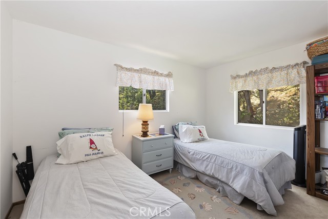 Detail Gallery Image 13 of 36 For 1096 Nadelhorn Dr, Lake Arrowhead,  CA 92352 - 3 Beds | 3 Baths