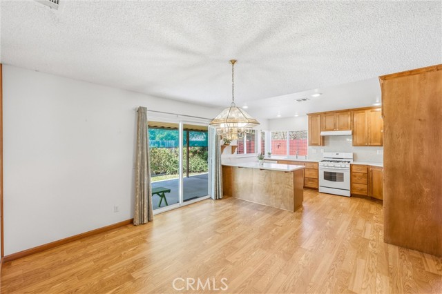 Detail Gallery Image 18 of 49 For 2828 Shalimar, Riverside,  CA 92504 - 3 Beds | 2 Baths