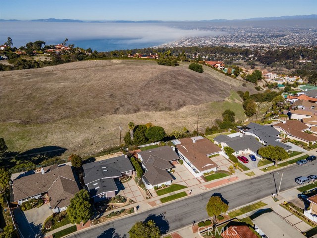 26303 Barkstone Drive, Rancho Palos Verdes, California 90275, 3 Bedrooms Bedrooms, ,1 BathroomBathrooms,Residential,Sold,Barkstone,PV21203045