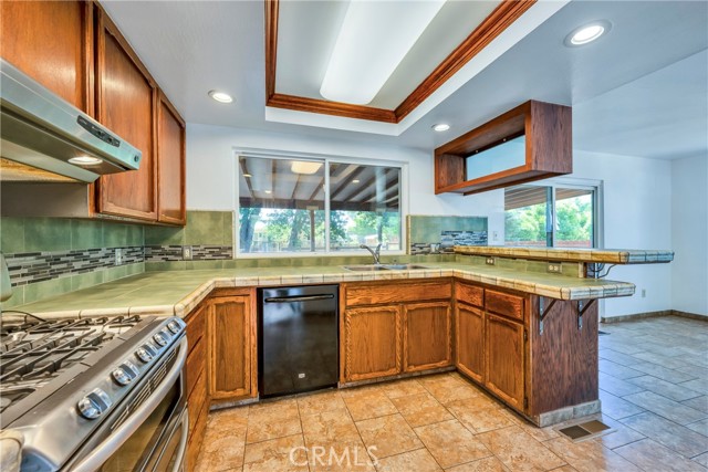 Detail Gallery Image 4 of 25 For 5622 Spring Ct, Kelseyville,  CA 95451 - 3 Beds | 2 Baths