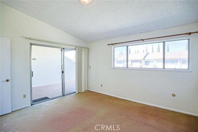 Detail Gallery Image 20 of 36 For 5106 W 1st, Santa Ana,  CA 92703 - 3 Beds | 2/1 Baths