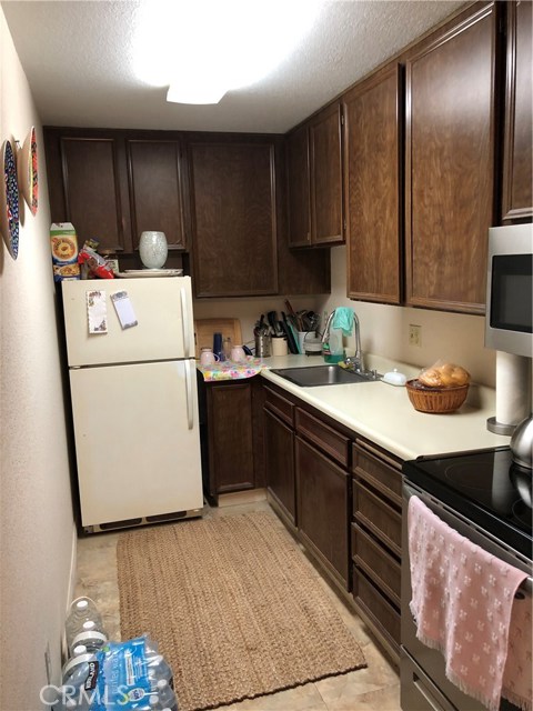 Image 26 for 2857 Los Felices RD #206