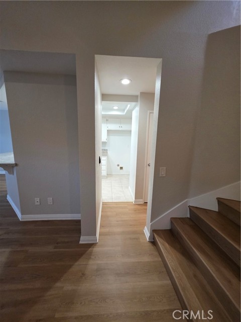 Detail Gallery Image 11 of 34 For 2211 Carob, Tustin,  CA 92782 - 3 Beds | 2/1 Baths