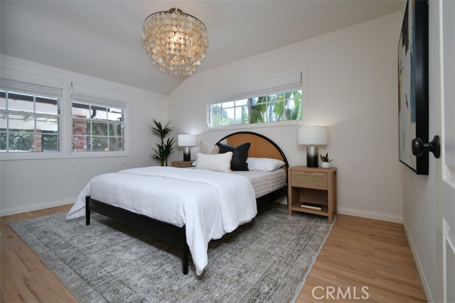 Detail Gallery Image 21 of 33 For 12614 Morrison, Studio City,  CA 91607 - 4 Beds | 3 Baths