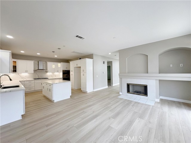 Detail Gallery Image 9 of 38 For 16370 Oldenburg Dr, Chino Hills,  CA 91709 - 5 Beds | 3 Baths