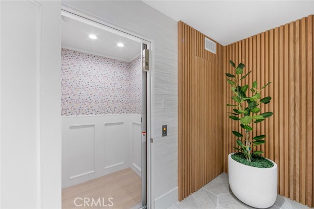 Detail Gallery Image 30 of 47 For 3130 Breakers, Corona Del Mar,  CA 92625 - 3 Beds | 2/1 Baths