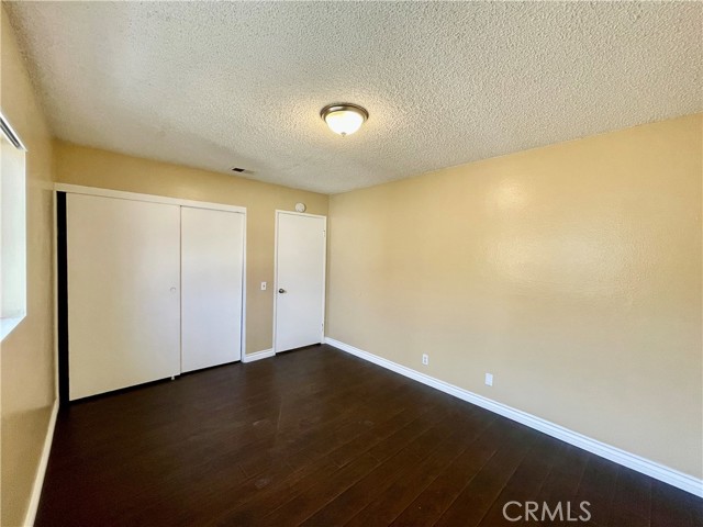 Detail Gallery Image 9 of 11 For 901 N Dalton Ave #D,  Azusa,  CA 91702 - 2 Beds | 1 Baths