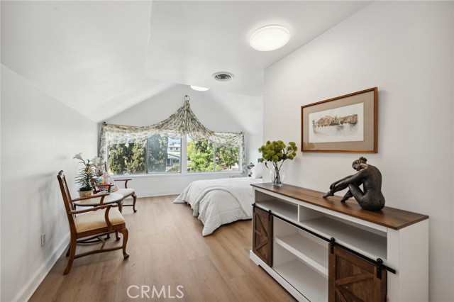 Detail Gallery Image 20 of 42 For 318 E 11th St, Pomona,  CA 91766 - 5 Beds | 2/1 Baths