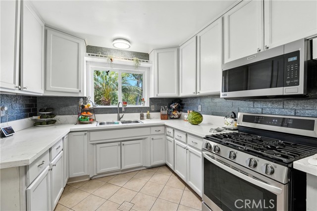 14512 Behrens Avenue, Norwalk CA: https://media.crmls.org/medias/eff2cfc9-b7ff-4d32-ab0f-8711bf4f2955.jpg