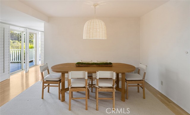 Detail Gallery Image 15 of 33 For 564 Seaward Rd, Corona Del Mar,  CA 92625 - 3 Beds | 2/1 Baths