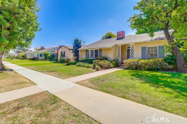 Detail Gallery Image 2 of 37 For 3835 Gundry Ave, Long Beach,  CA 90807 - 3 Beds | 2 Baths