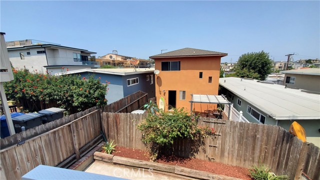 1603 Van Horne Lane, Redondo Beach, California 90278, 3 Bedrooms Bedrooms, ,1 BathroomBathrooms,Residential,Sold,Van Horne,SB21182192