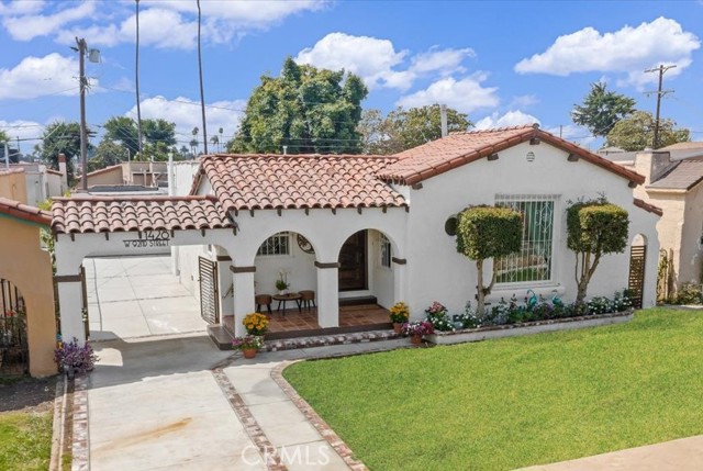 Detail Gallery Image 7 of 34 For 1428 W 92nd St, Los Angeles,  CA 90047 - 3 Beds | 2 Baths