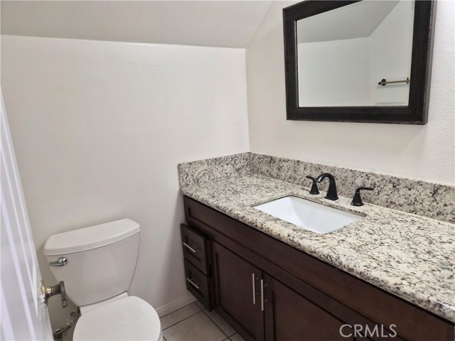Detail Gallery Image 27 of 33 For 7615 Glade Ave #115,  Canoga Park,  CA 91304 - 3 Beds | 2/1 Baths