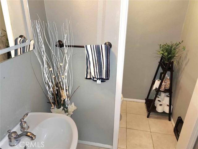 Detail Gallery Image 16 of 75 For 44814 Ruthron St, Lancaster,  CA 93536 - 3 Beds | 2/1 Baths