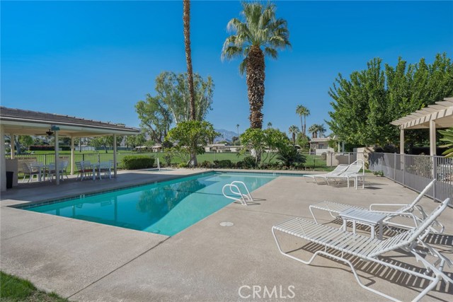 Image 31 for 74921   Chateau CIR