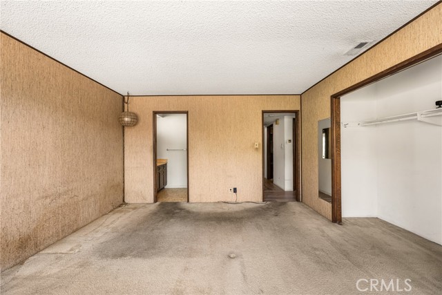 Image 32 of 42 For 5114 Cadison Street