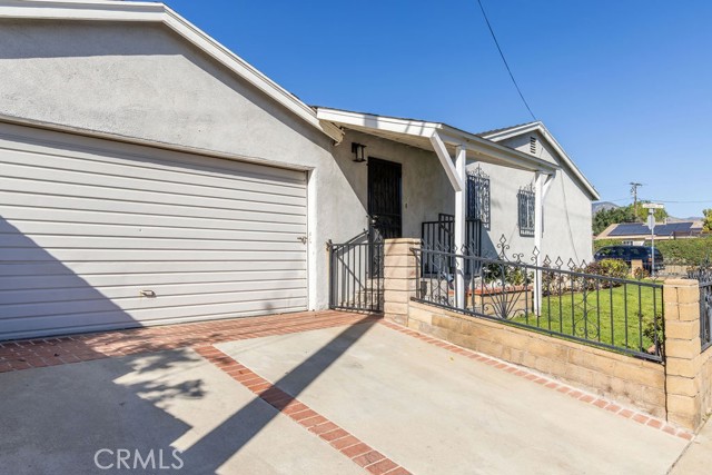 Detail Gallery Image 3 of 28 For 1502 Coronel, San Fernando,  CA 91340 - 3 Beds | 2 Baths