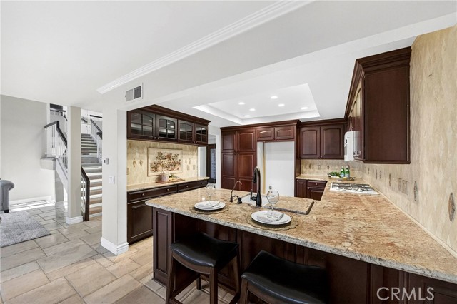 Detail Gallery Image 13 of 49 For 453 Pinehurst Ct, Fullerton,  CA 92835 - 3 Beds | 3 Baths