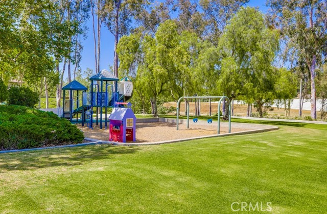 Detail Gallery Image 24 of 26 For 24412 Verena Ct, Mission Viejo,  CA 92691 - 3 Beds | 2/1 Baths
