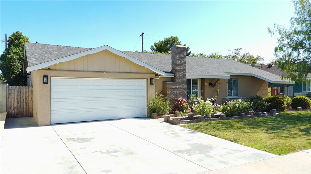 3100 W Glen Holly