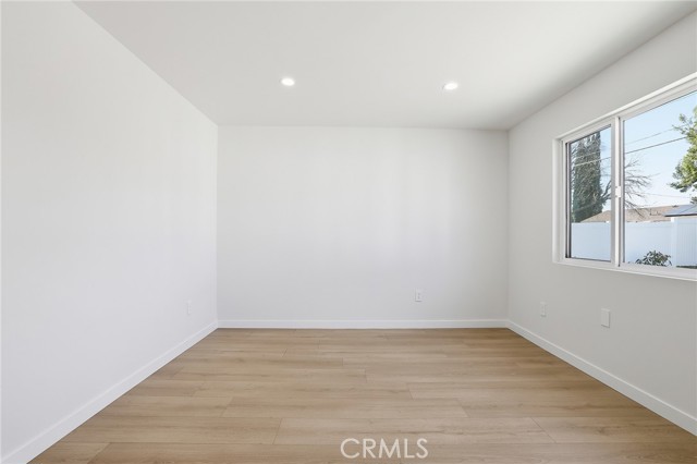 Detail Gallery Image 24 of 46 For 9651 Comanche, Chatsworth,  CA 91311 - 3 Beds | 2 Baths