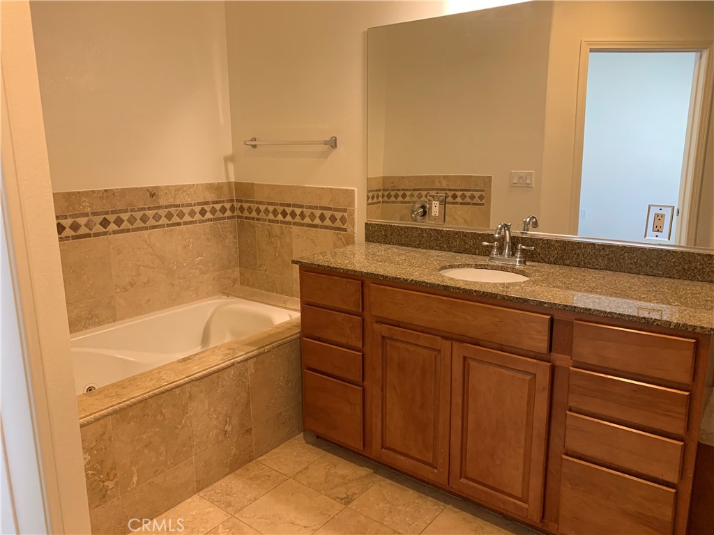 MLS #CV26060747 image #5