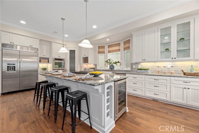 652 26th Street, Manhattan Beach, California 90266, 5 Bedrooms Bedrooms, ,2 BathroomsBathrooms,Residential,Sold,26th,SB21213872