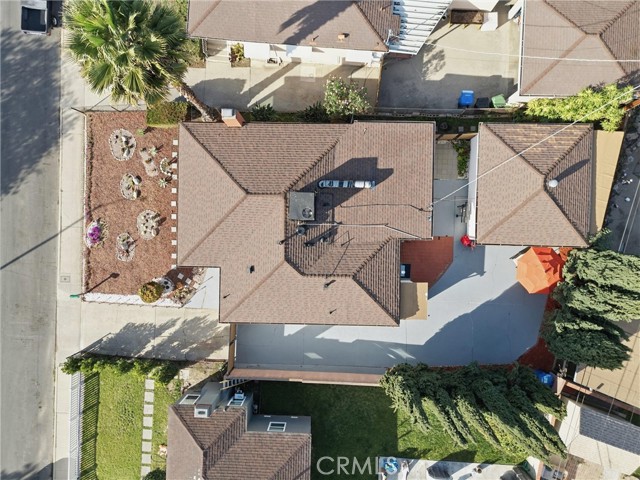 2106 Mcpherson Avenue, Los Angeles CA: https://media.crmls.org/medias/effa08a4-c7af-4623-98f0-772c8ba2c152.jpg