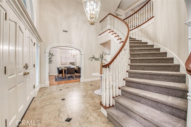 Detail Gallery Image 14 of 50 For 529 E Chesapeake Cir, Fresno,  CA 93730 - 4 Beds | 3/1 Baths