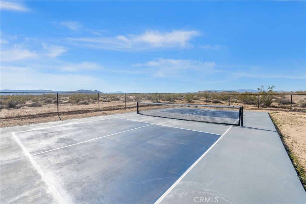 MLS #OC25274314 image #32