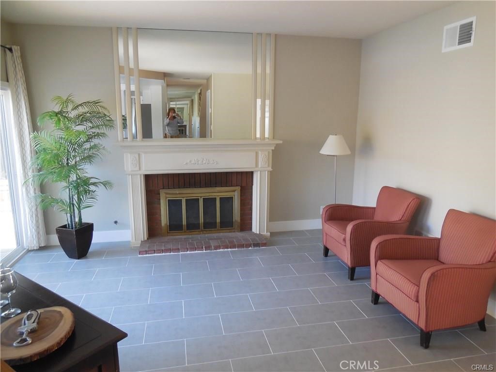 MLS #OC25259920 image #15