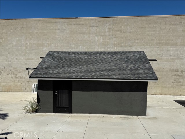 19321 Beach Boulevard, Huntington Beach CA: https://media.crmls.org/medias/effb5651-5d9f-4670-9886-7de39eb84842.jpg