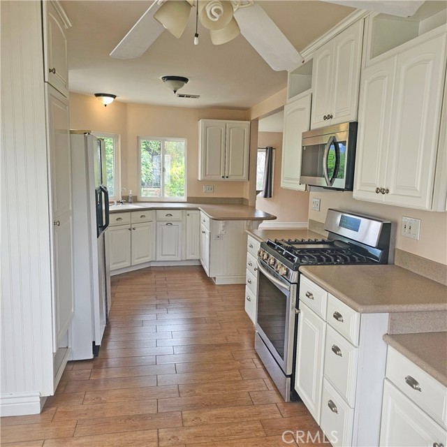 Spacious kitchen